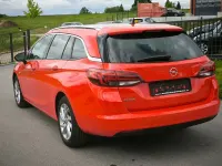 Gebraucht Opel Astra Elegance 131 PS (96 kW) 2020 Rot Kombi