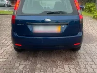 Gebraucht Ford Fiesta 60 PS (44 kW) 2004 Blau Kleinwagen
