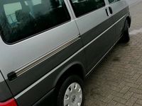 Gebraucht VW Transporter 102 PS (75 kW) 2002 Silber Van
