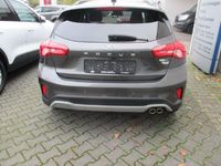 Gebraucht Ford Focus Active 125 PS (91 kW) 2021 Grau Limousine