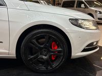 Gebraucht VW Passat 299 PS (219 kW) 2013 Weiß Limousine