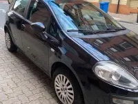Gebraucht Fiat Grande Punto 77 PS (56 kW) 2010 Schwarz Kleinwagen