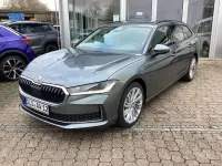 Gebraucht Skoda Superb 193 PS (141 kW) 2024 Graphitegrau metallic Kombi