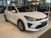 Gebraucht Kia Rio Vision 101 PS (74 kW) 2022 Weiß Limousine