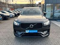 Gebraucht Volvo XC90 235 PS (172 kW) 2023 Particular grey (metallic) SUV