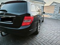 Gebraucht Mercedes C200 136 PS (100 kW) 2013 Schwarz Kombi