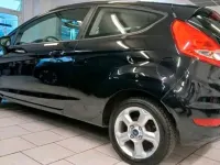 Gebraucht Ford Fiesta 96 PS (70 kW) 2009 Schwarz Kleinwagen