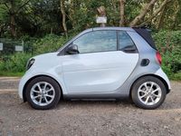 Gebraucht Smart ForTwo Cabrio Passion 71 PS (52 kW) 2016 Weiß Cabrio