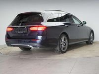 Gebraucht Mercedes E300 AMG line 194 PS (142 kW) 2022 Nautik blue Kombi