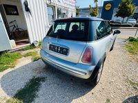 Usado Mini ONE 90 HP (66 kW) 2003 Prateado Citadino