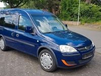 Usado Opel Combo 94 HP (69 kW) 2008 Azul Monovolume