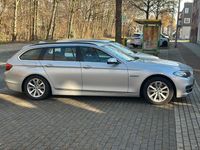 Gebraucht BMW 520 2018 Silber Kombi