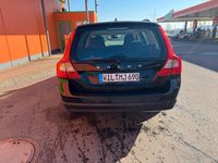 Gebraucht Volvo V70 136 PS (100 kW) 2009 Schwarz Kombi