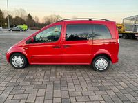 Gebraucht Mercedes Vaneo 60 PS (44 kW) 2002 Rot Van / Kleinbus