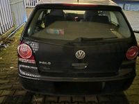 Gebraucht VW Polo 75 PS (55 kW) 2005 Schwarz Kleinwagen