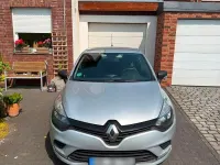 Gebraucht Renault Clio LIMITED 73 PS (53 kW) 2018 Grau Limousine