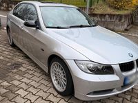 Gebraucht BMW 325 218 PS (160 kW) 2007 Silber Limousine