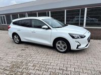 Gebraucht Ford Focus Cool & Connect 120 PS (88 kW) 2021 Weiß Limousine