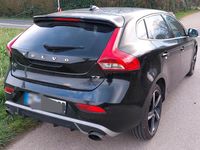 Gebraucht Volvo V40 R-Design 190 PS (139 kW) 2015 Schwarz Limousine