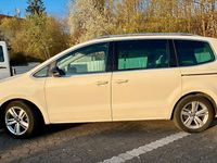 Gebraucht VW Sharan 140 PS (102 kW) 2012 Weiß Van / Kleinbus