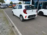 Gebraucht Kia Picanto Edition 7 67 PS (49 kW) 2017 Weiß Kleinwagen