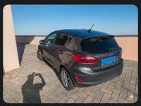Gebraucht Ford Fiesta Cool & Connect 75 PS (55 kW) 2020 Grau Kleinwagen
