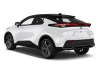 Neu Toyota C-HR 140 PS (102 kW) 2026 Weiß (super white) SUV
