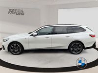 Gebraucht BMW 520 M Sport 208 PS (152 kW) 2025 Mineralweiss Kombi