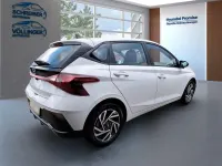 Neu Hyundai i20 Trend 101 PS (74 kW) 2025 Atlas white Kleinwagen
