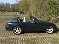 Gebraucht Mazda MX5 1999 Grün Cabrio