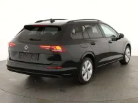 Neu VW Golf VIII Life 150 PS (110 kW) 2026 Mythosschwarz metallic Kombi