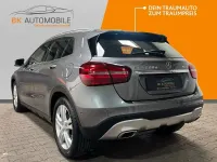 Gebraucht Mercedes GLA220 177 PS (130 kW) 2017 Mountaingrau  metalliclack SUV