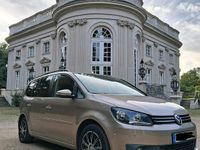 Gebraucht VW Touran 105 PS (77 kW) 2013 Gold Van / Kleinbus