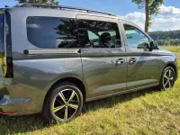 Gebraucht VW Caddy Maxi California 114 PS (83 kW) 2023 Grau Van / Kleinbus