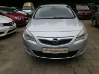 Gebraucht Opel Astra Edition 110 PS (80 kW) 2009 Silber Limousine