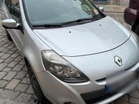 Gebraucht Renault Clio II 75 PS (55 kW) 2009 Silber Kleinwagen