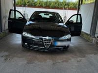 Second-hand Alfa Romeo 147 105 CP (77 kW) 2007 Negru Hatchback
