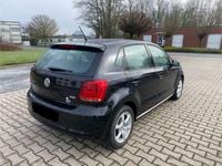 Gebraucht VW Polo Trendline 75 PS (55 kW) 2014 Schwarz Limousine