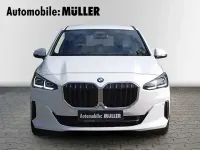 Gebraucht BMW 218 Active Tourer Luxury Line 150 PS (110 kW) 2023 Alpinweiss 3 Van / Kleinbus