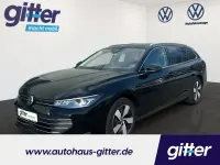 Gebraucht VW Passat IQ Drive 150 PS (110 kW) 2025 Grenadillschwarz metallic Kombi