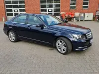 Gebraucht Mercedes C180 156 PS (114 kW) 2013 Blau Limousine