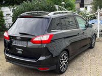 Gebraucht Ford Grand C-Max Titanium 140 PS (102 kW) 2014 Schwarz Van / Kleinbus
