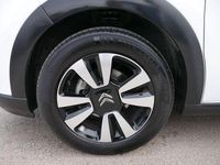 Gebraucht Citroën C3 PureTech 83 PS (61 kW) 2023 Dach schwarz Kleinwagen