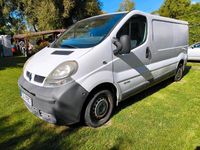 Gebraucht Renault Trafic 101 PS (74 kW) 2006 Weiß Van / Kleinbus