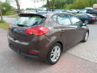 Gebraucht Kia Ceed Edition 7 135 PS (99 kW) 2012 Braun Kleinwagen
