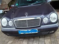 Gebraucht Mercedes E280 Avantgarde 204 PS (150 kW) 1998 Blau Limousine
