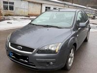 Brugt Ford Focus 2005 Grå Sedan