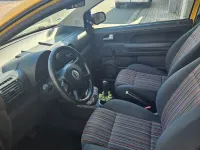 Gebraucht VW Fox 54 PS (39 kW) 2006 Gelb Kleinwagen