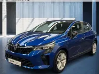 Käytetty Renault Clio V Evolution 91 HP (66 kW) 2024 Sininen Sedan