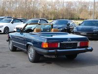 Gebraucht Mercedes 560 227 PS (166 kW) 1985 Blau Cabrio